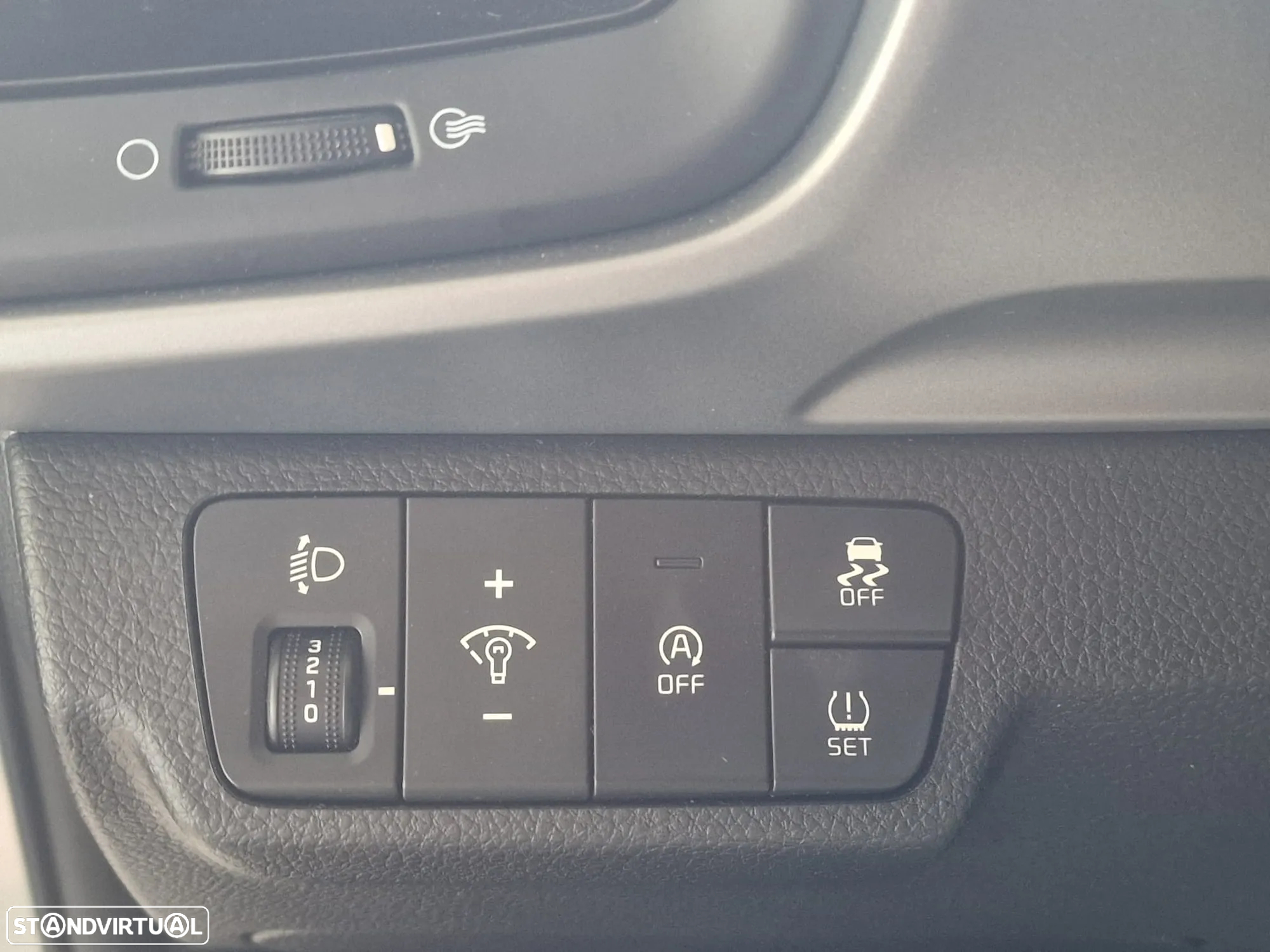Kia Stonic 1.2 Dynamic - 11
