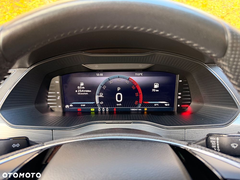Skoda Superb 2.0 TDI SCR Ambition DSG - 16