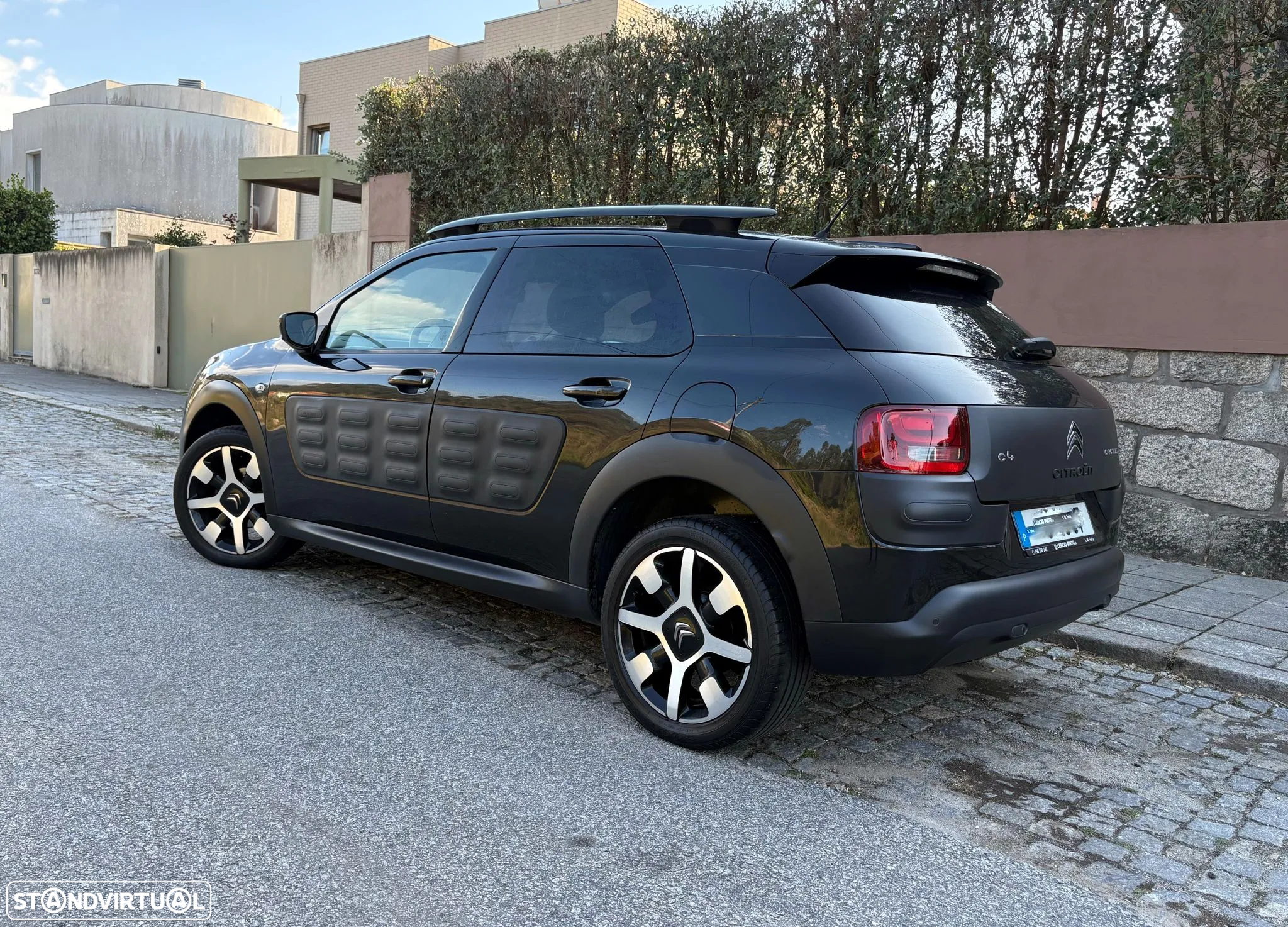 Citroën C4 Cactus 1.2 PureTech Shine - 27
