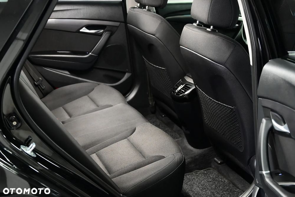 Hyundai i40 1.6 GDI Style - 11