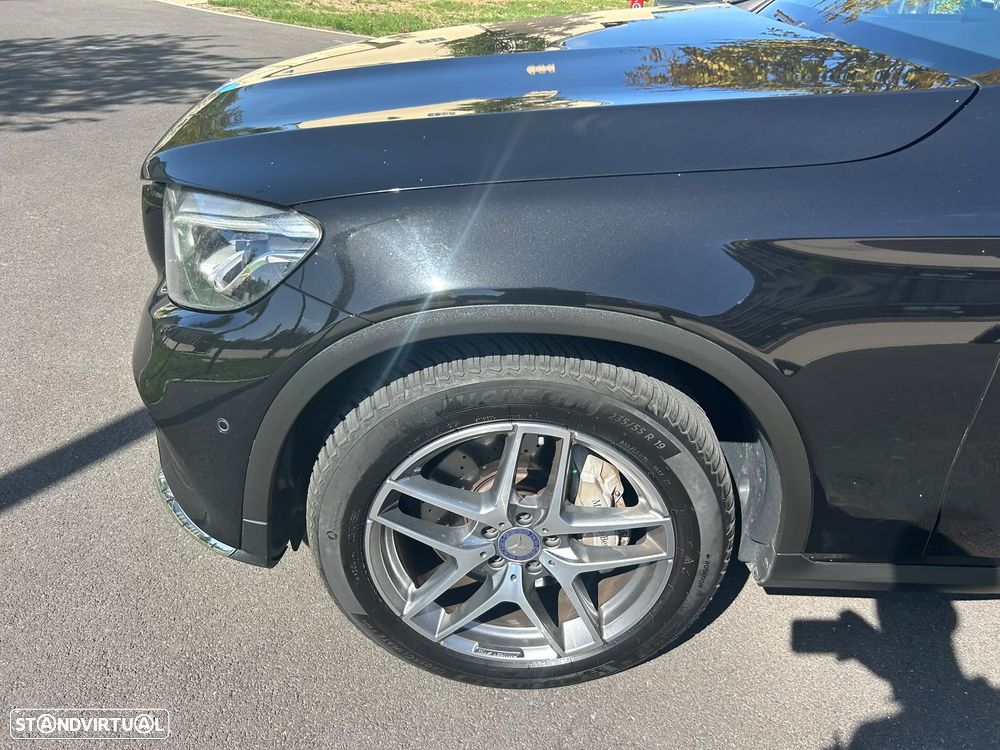 Mercedes-Benz GLC 220 d 4Matic 9G-TRONIC AMG Line - 4