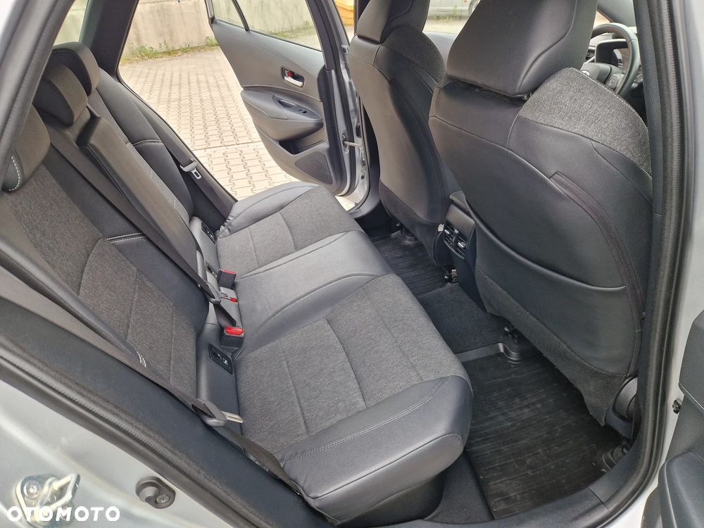 Toyota Corolla 1.8 Comfort - 24