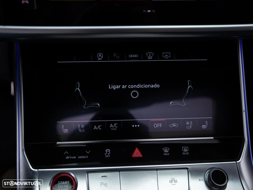 Audi RS6 Avant 4.0 TFSI quattro Tiptronic - 34