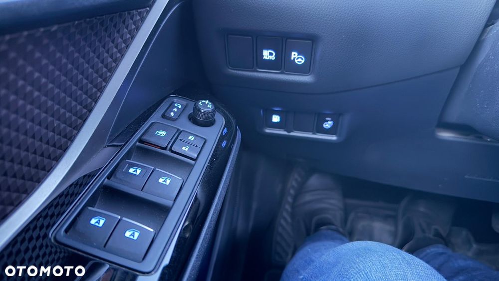 Toyota C-HR 1.8 Hybrid Prestige - 26