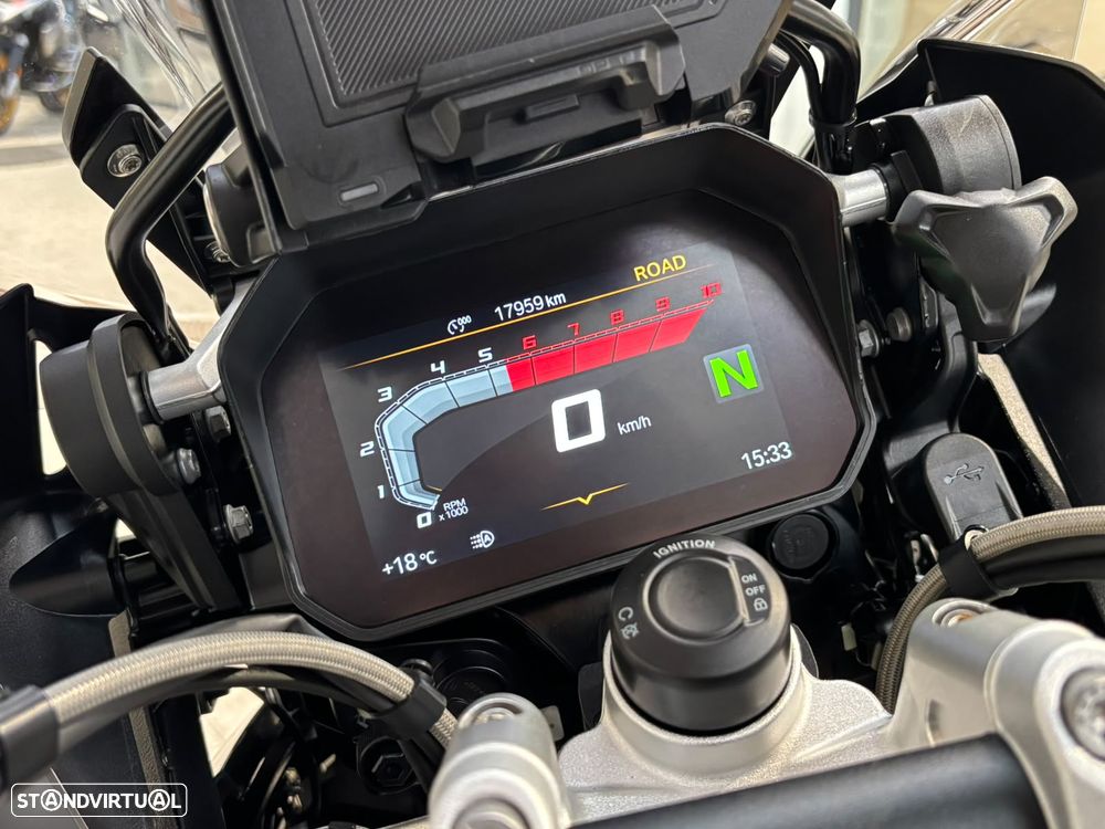 BMW R 1250 GS Adventure Triple Black Rebaixada - 2