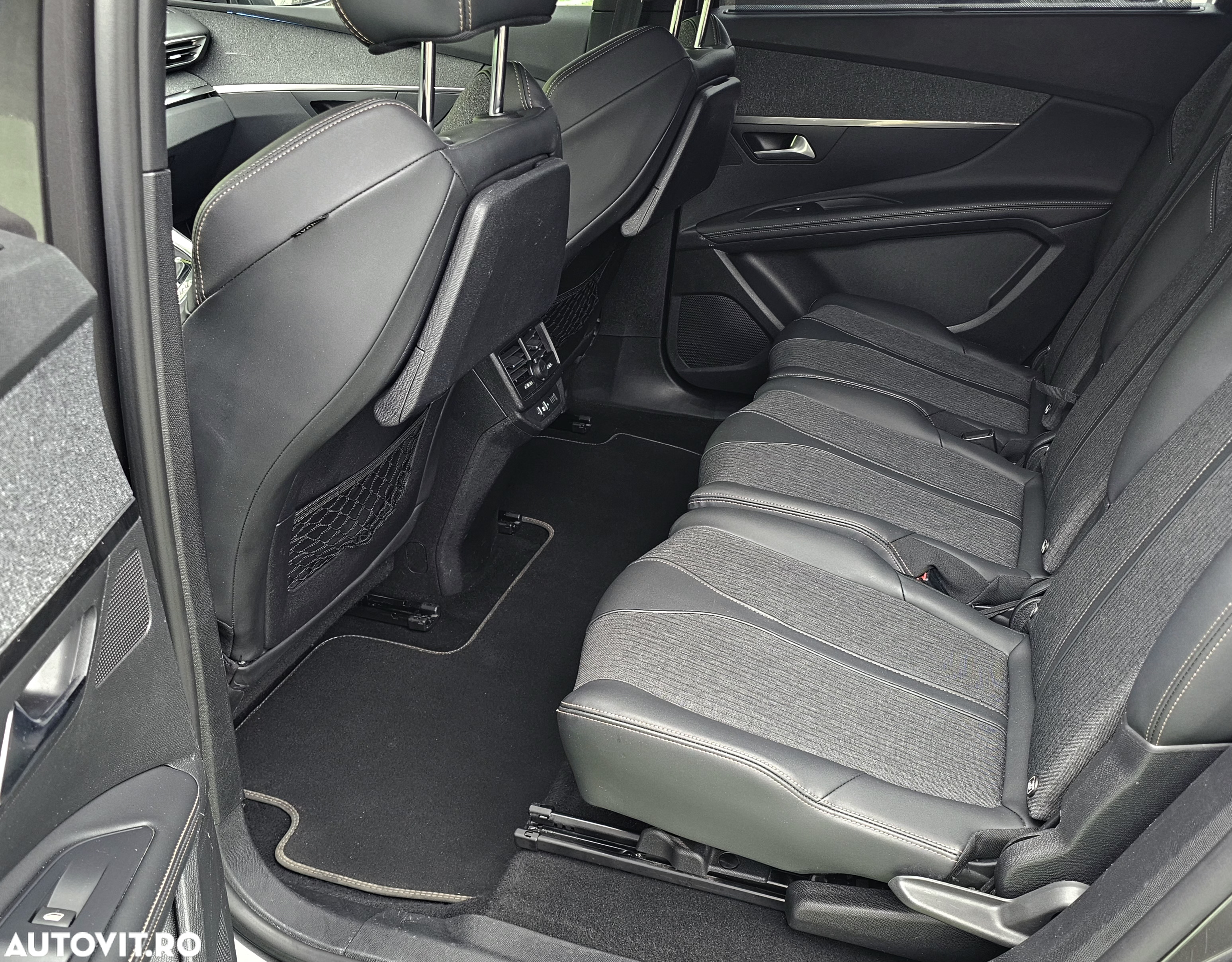 Peugeot 5008 PureTech 130 Stop & Start Crossway - 11