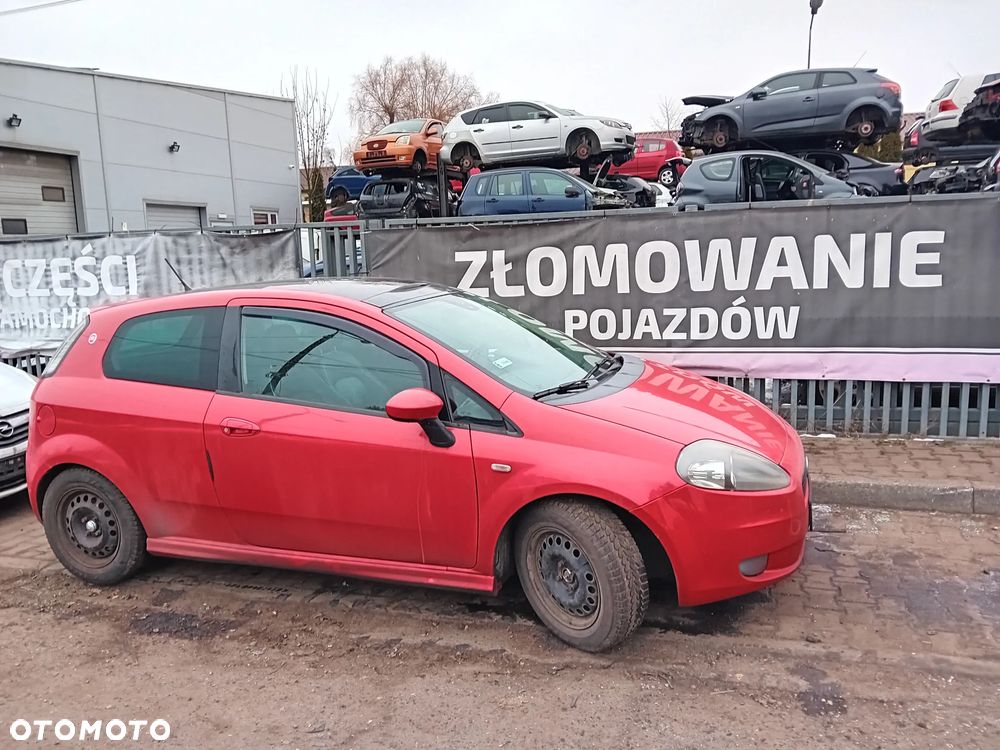 *FIAT GRANDE PUNTO* Samochód na części - 1