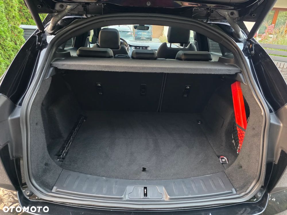 Jaguar E-Pace - 23