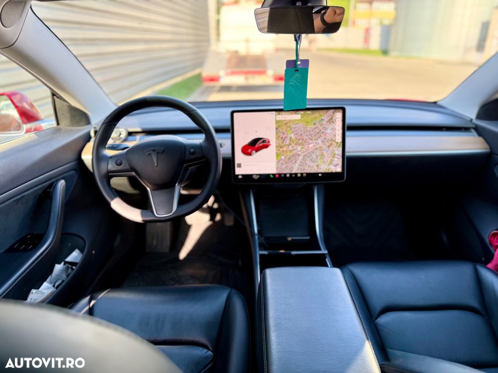 Tesla Model 3 - 17