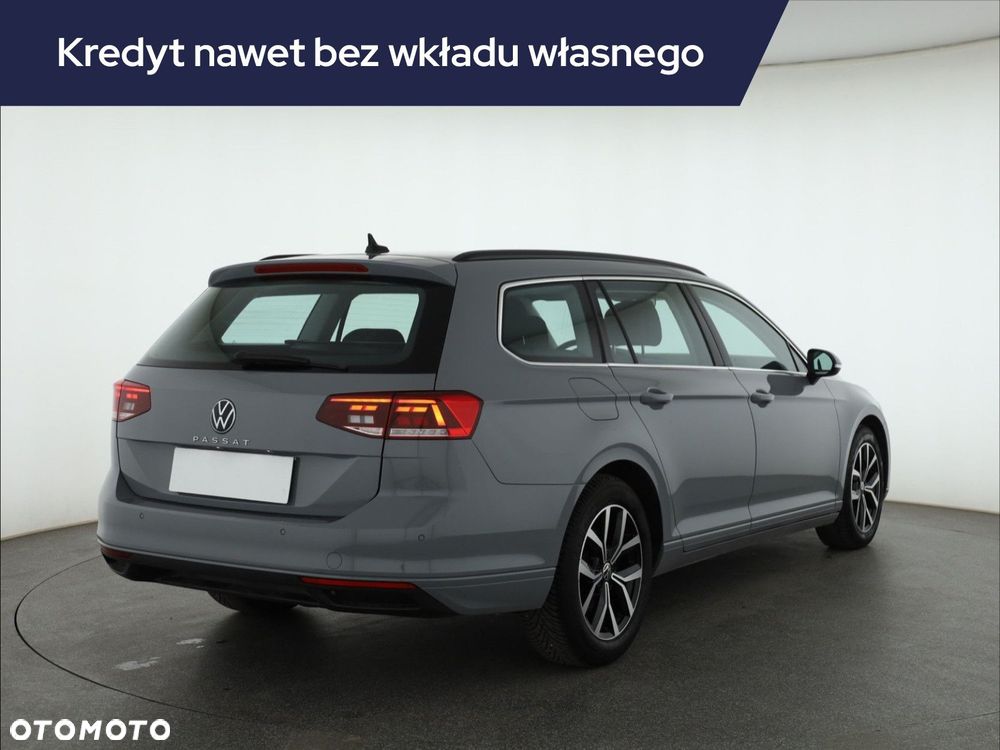 Volkswagen Passat Variant - 7
