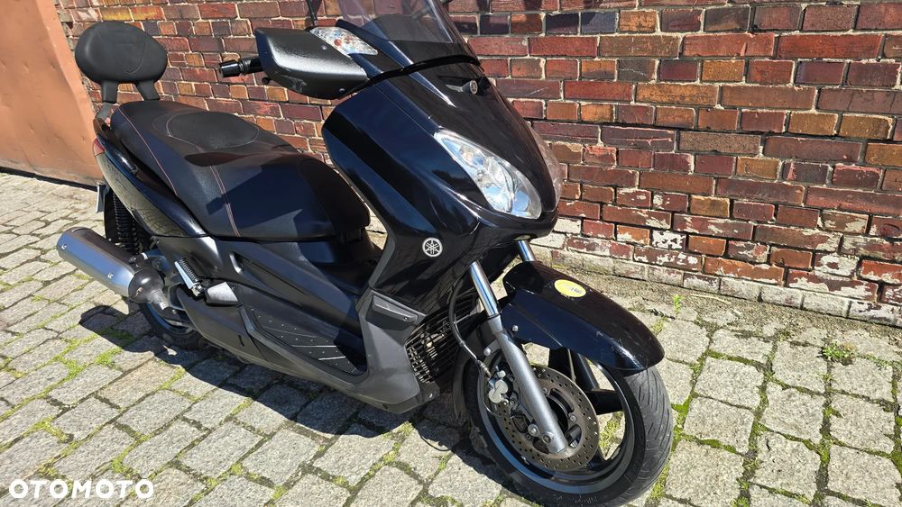 Yamaha X-max - 28