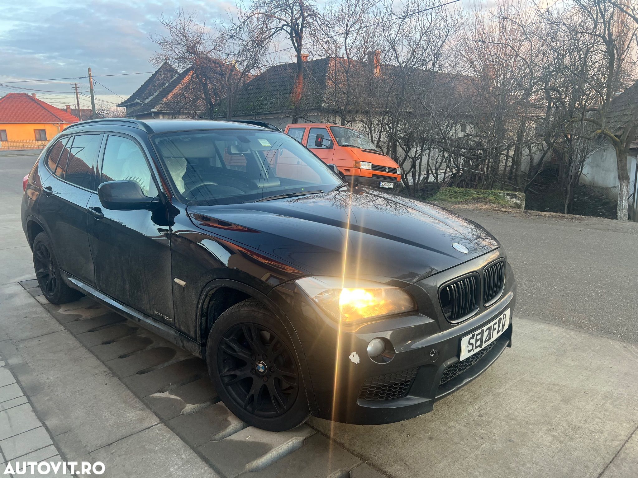 Dezmembrez BMW X1  e84 M pachet x drive  2.0 diesel  model 2012 - 1