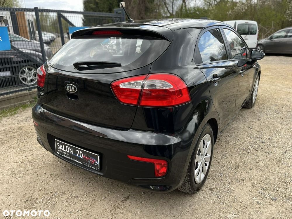 Kia Rio - 5