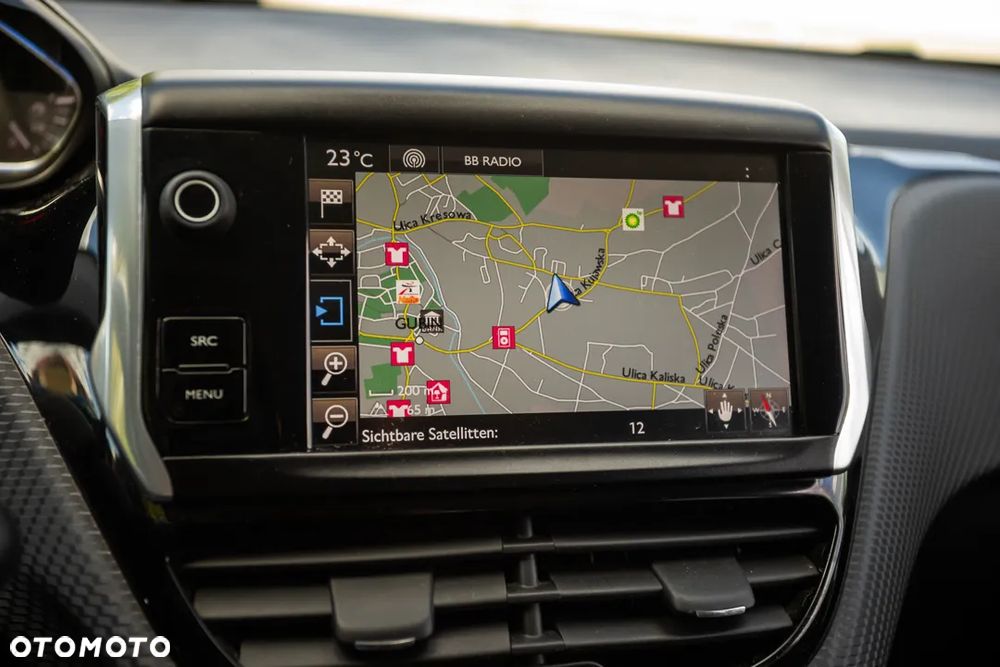 Peugeot 2008 1.2 Pure Tech Style S&S - 29