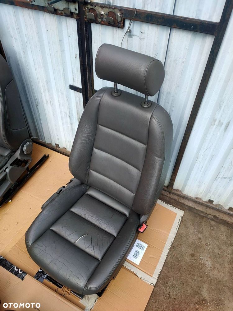 komplet foteli boczków audi a4 b6 skóra szare - 6
