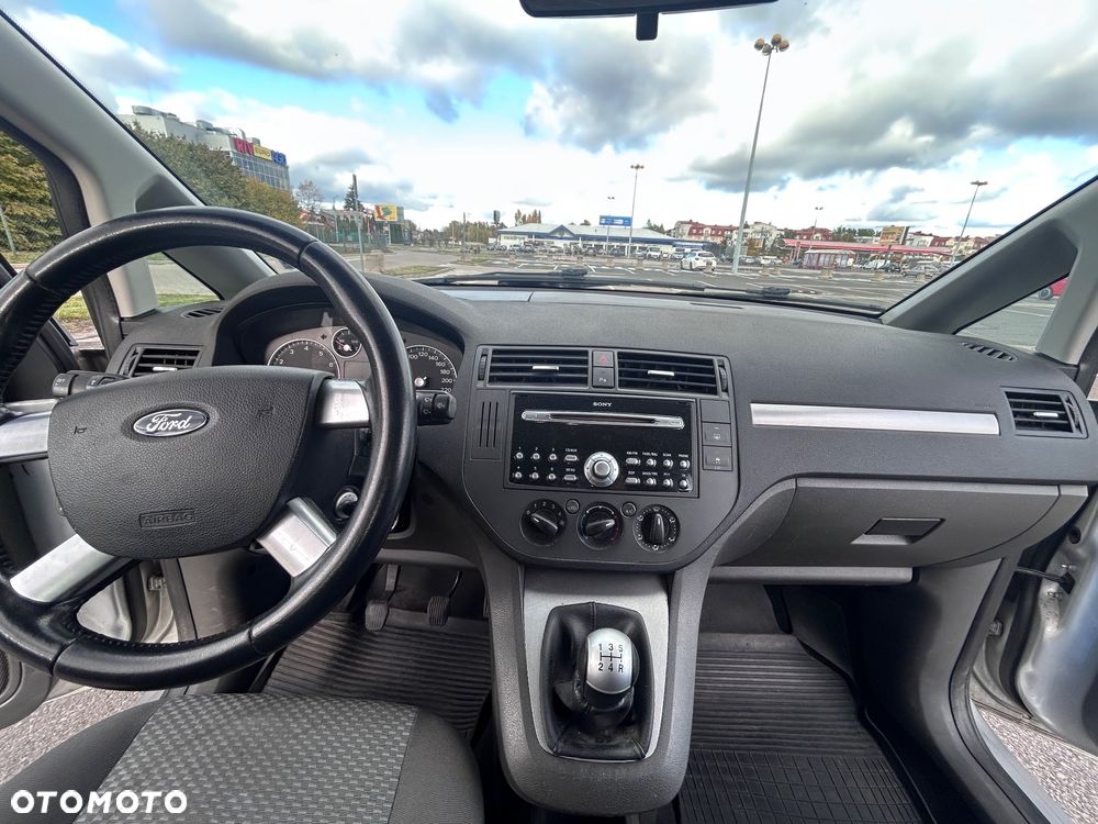 Ford C-MAX - 12
