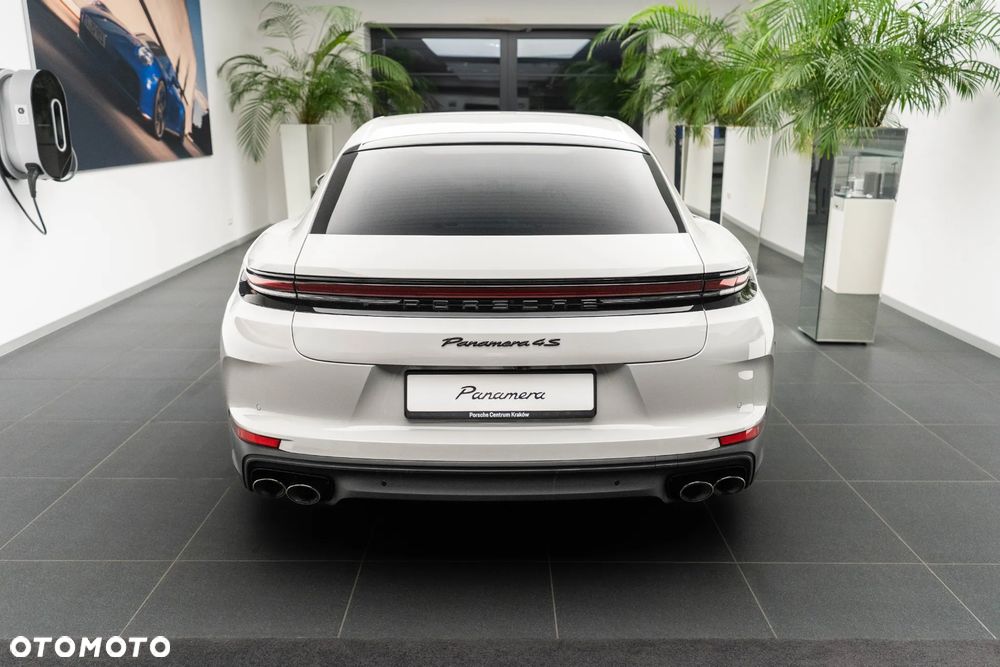 Porsche Panamera - 7