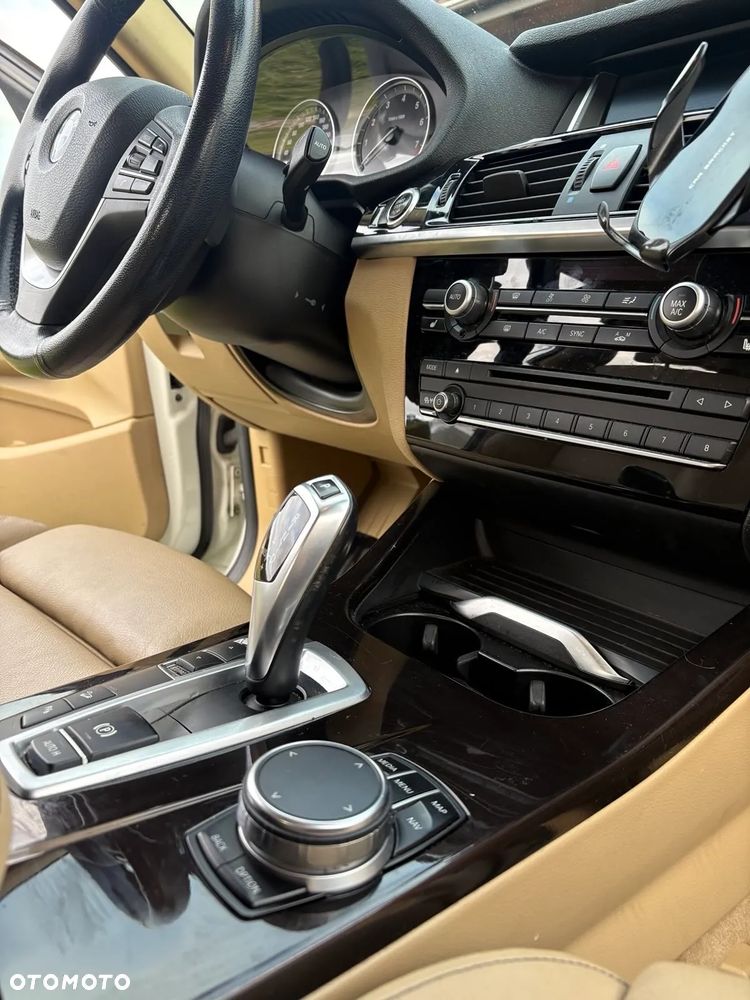 BMW X4 xDrive20i - 3