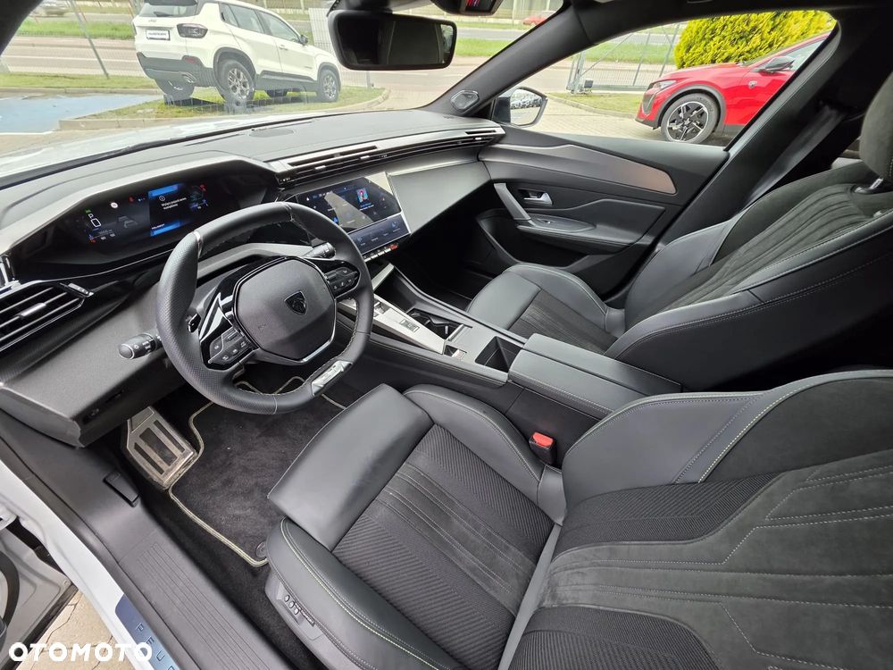 Peugeot 408 ver-1-2-puretech-gt-s-s-eat8 - 12