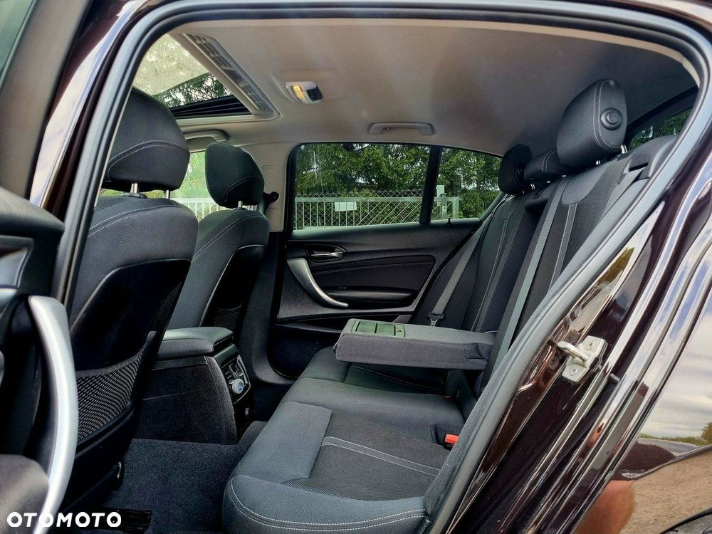BMW Seria 1 118d Sport Line - 13