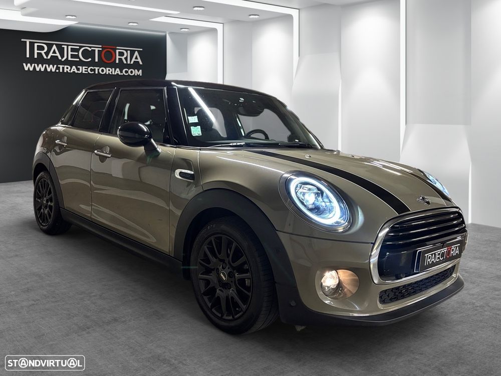 MINI 5 Portas Cooper Auto - 1