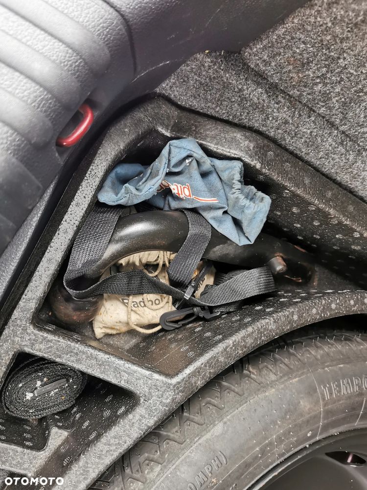 Volkswagen Tiguan 2.0 TDI DPF Trend & Fun - 40