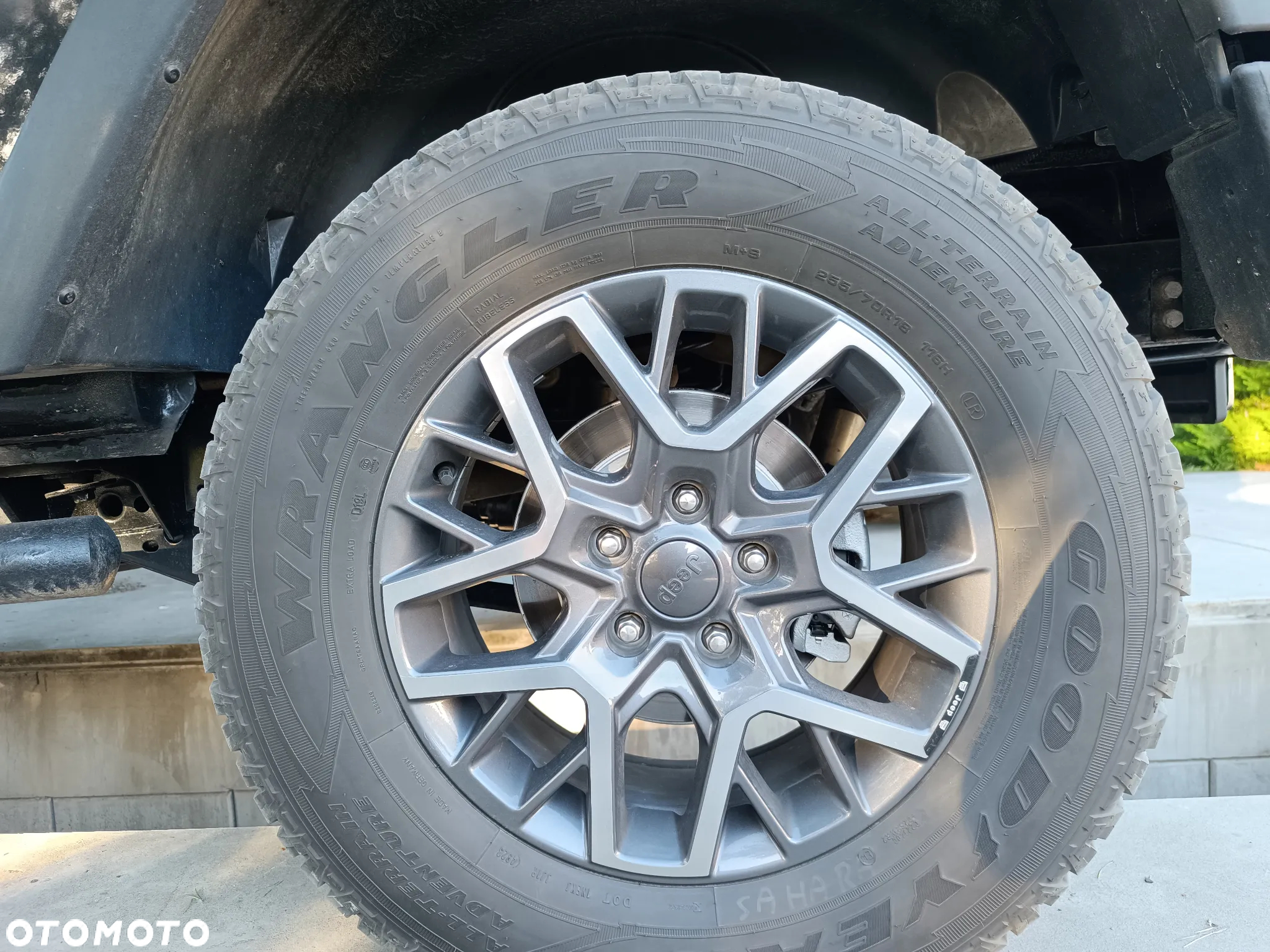 Jeep Wrangler - 27