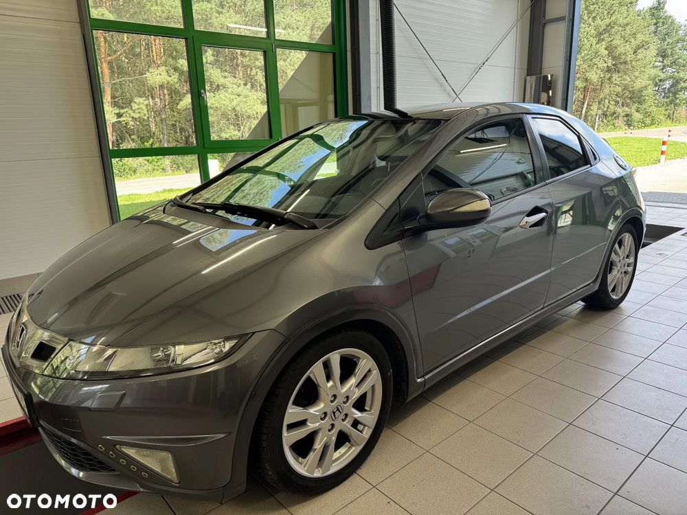 Honda Civic 1.8 Executive - 1