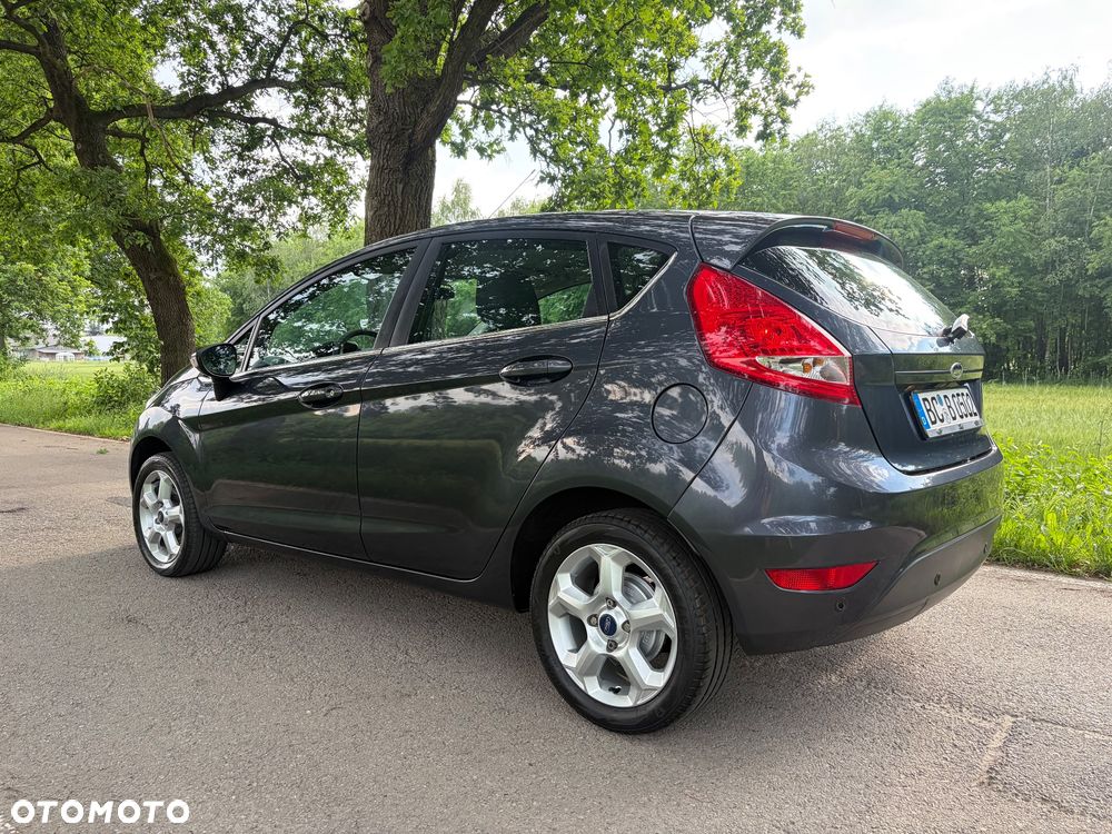 Ford Fiesta 1.4 Titanium - 13