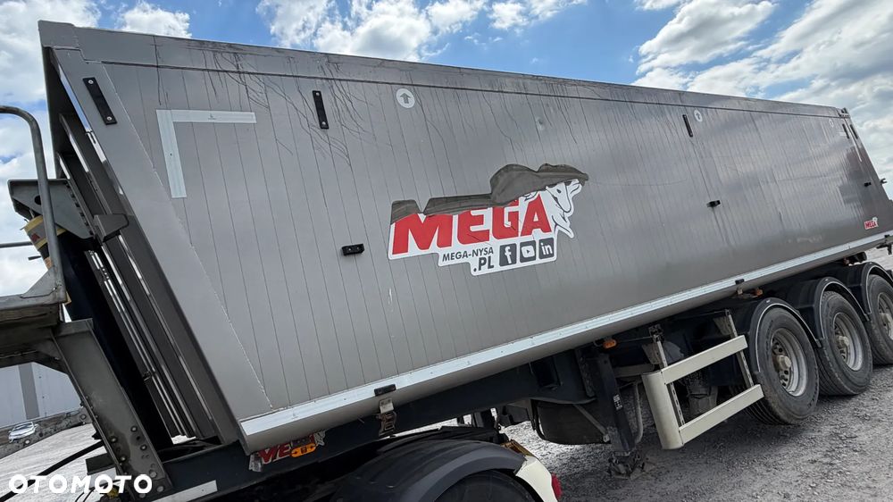 Mega LIGHT - 4