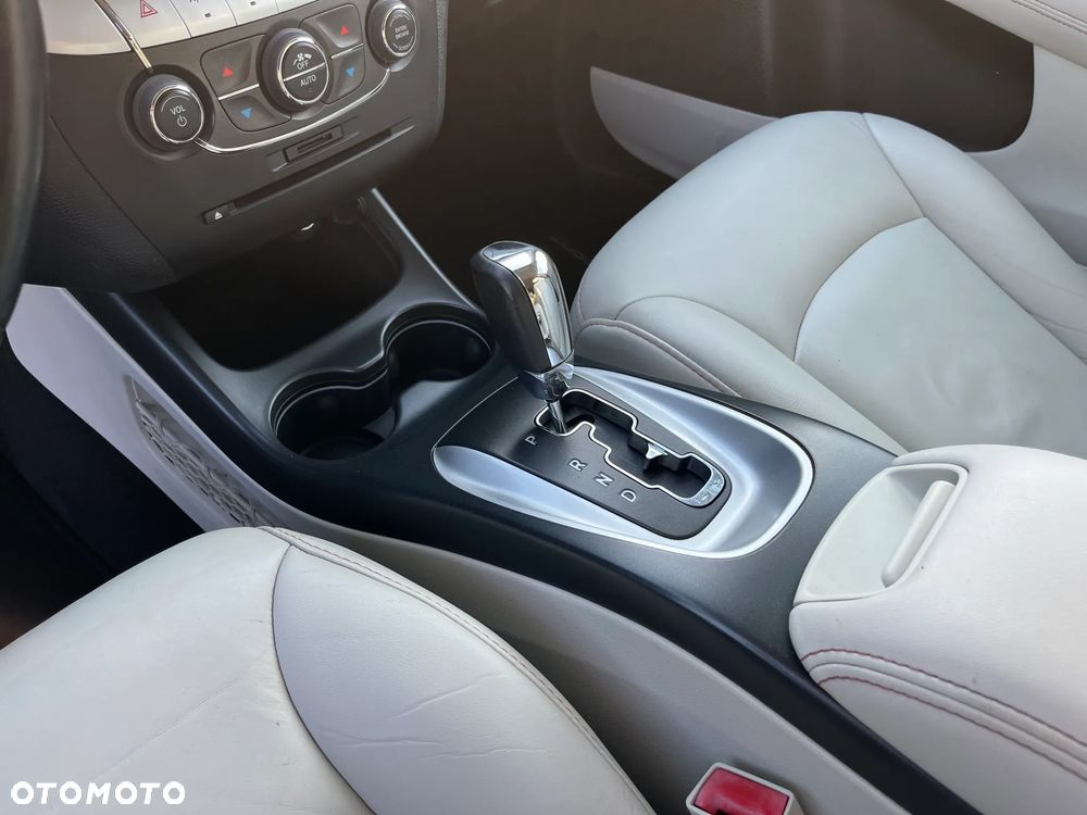 Fiat Freemont 2.0 Multijet Lounge AWD - 12