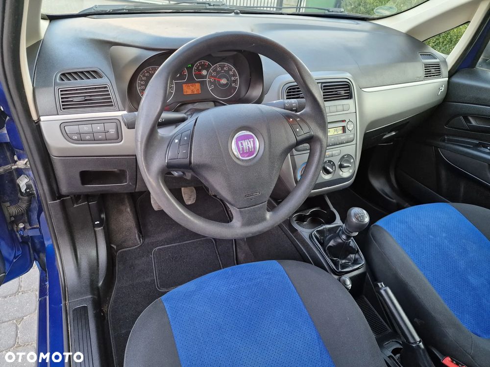 Fiat Punto 1.4 Easy S&S - 21