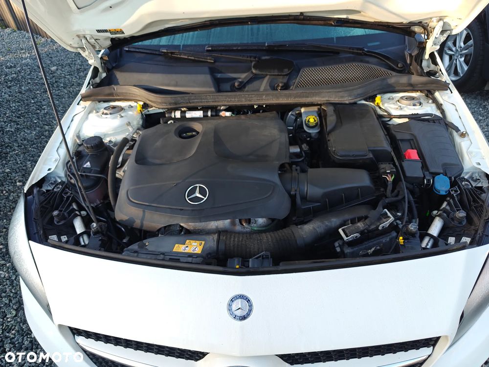Mercedes-Benz Klasa A 180 (BlueEFFICIENCY) AMG Sport - 17