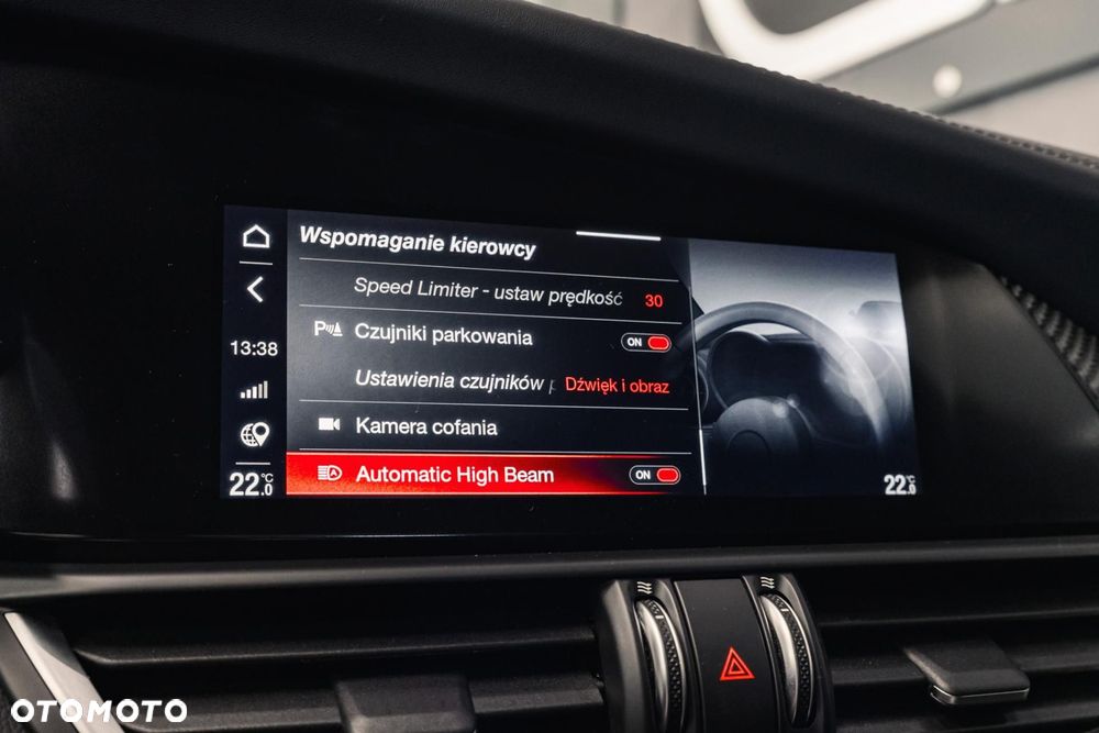 Alfa Romeo Giulia 2.9 Bi Turbo V6 Quadrifoglio - 27