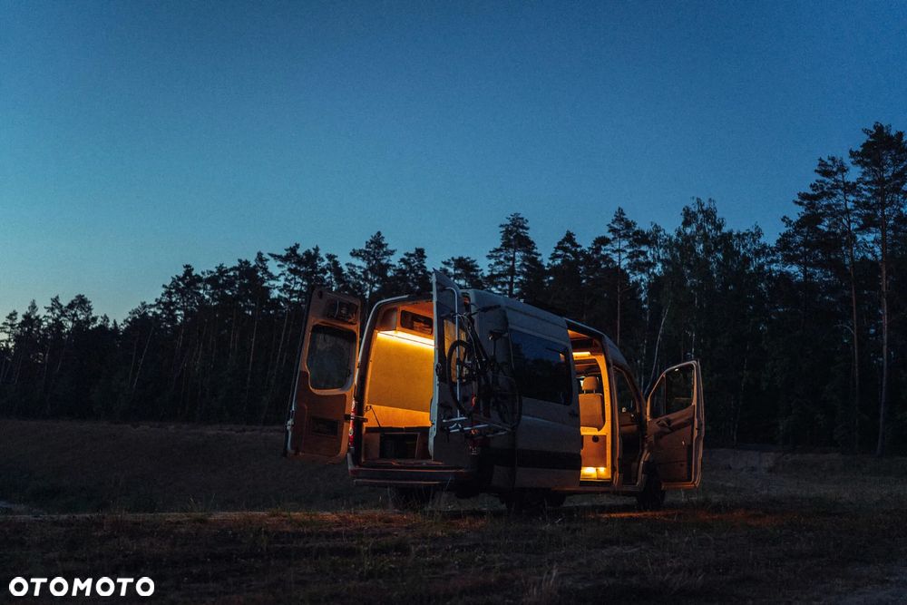 Volkswagen Crafter - 17
