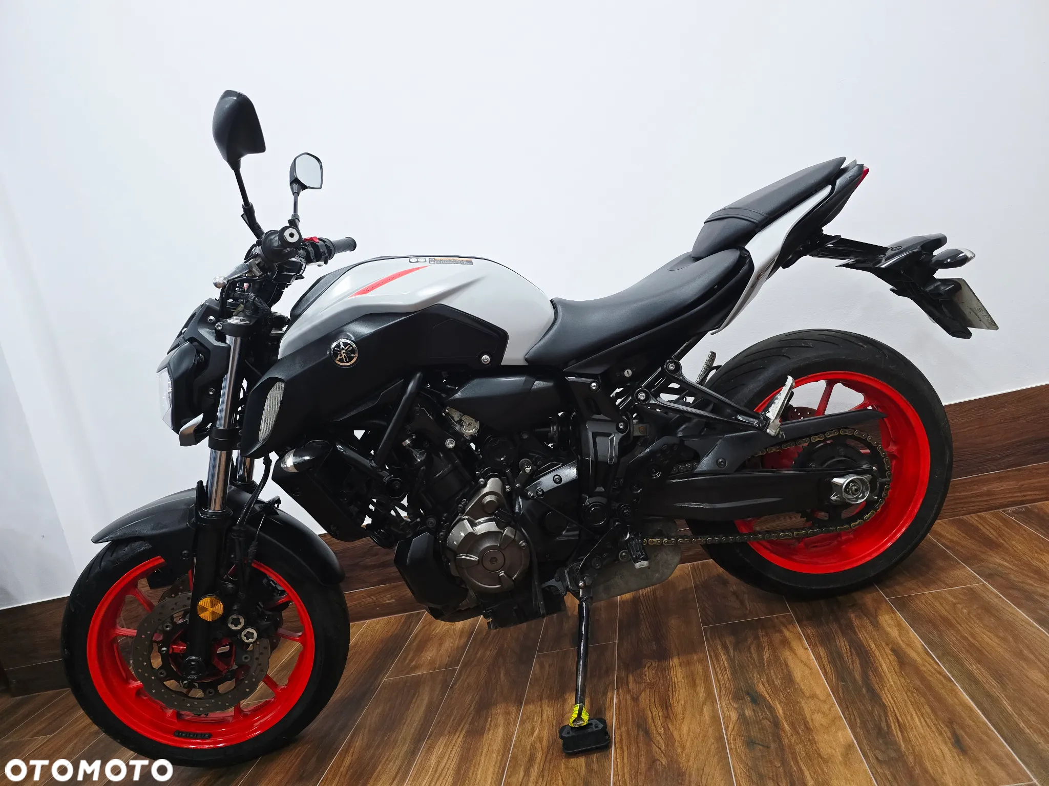 Yamaha MT - 26