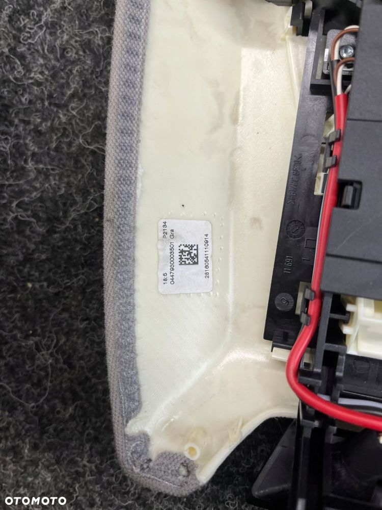 bmw f01 f02 f10 f11 lampka oświetlenia kabiny 28321367 - 15