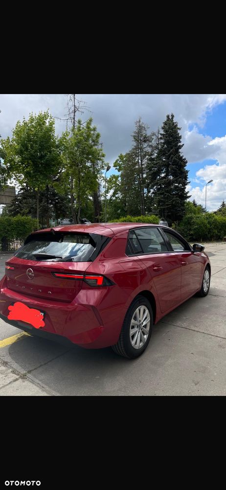 Opel Astra 1.2 T Elegance S&S - 3