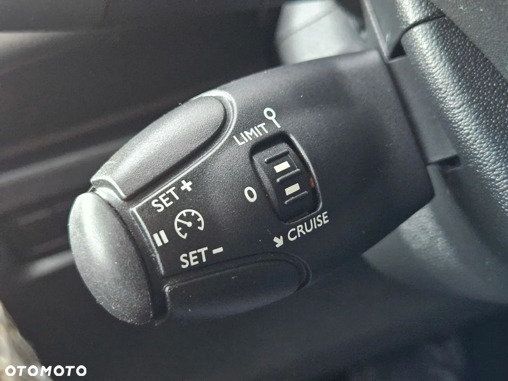 Citroën C3 1.2 VTi Exclusive - 24