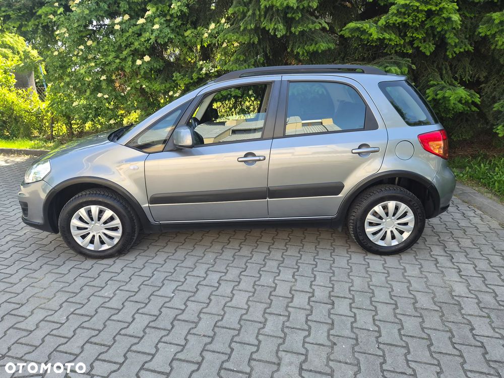 Suzuki SX4 1.6 VVT 4x4 Club - 5