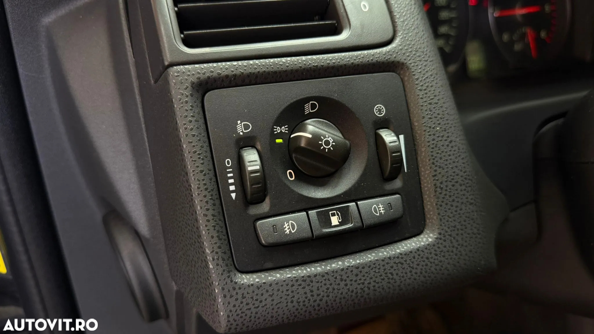 Volvo V50 2.0 D Basic - 20