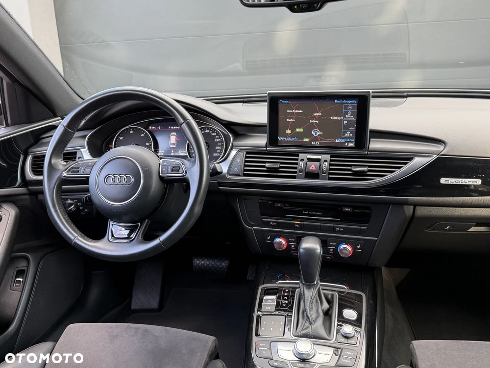 Audi A6 Avant 2.0 TDI quattro S tronic - 36