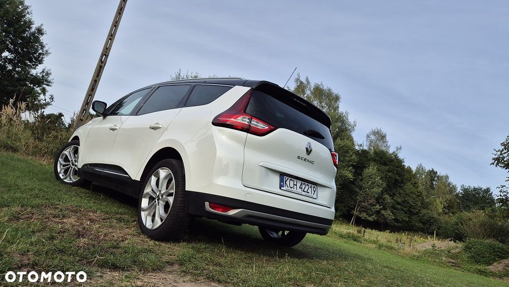 Renault Grand Scenic - 15