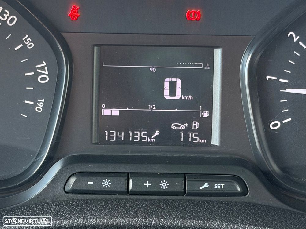 Citroën Jumpy 2.0 Blue HDI - 10