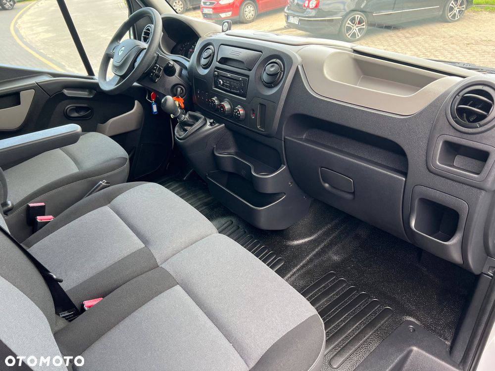 Renault Master - 30
