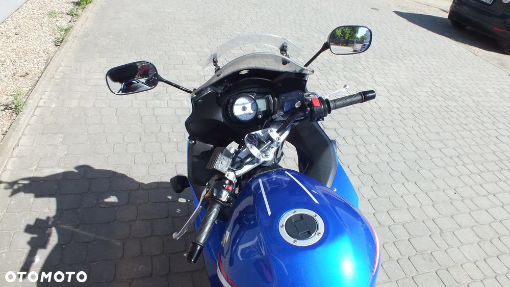 Suzuki GSX - 5
