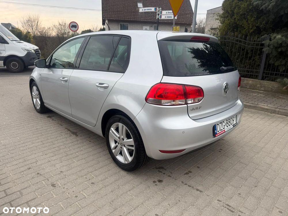 Volkswagen Golf 1.2 TSI MATCH - 5