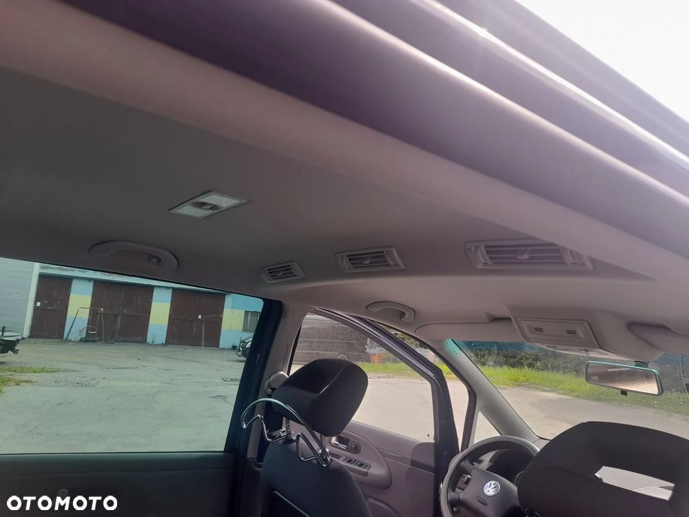 Volkswagen Sharan 2.0 TDI DPF Trendline - 24