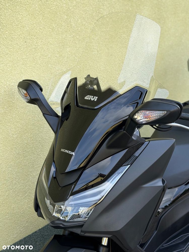 Honda NSS - 29