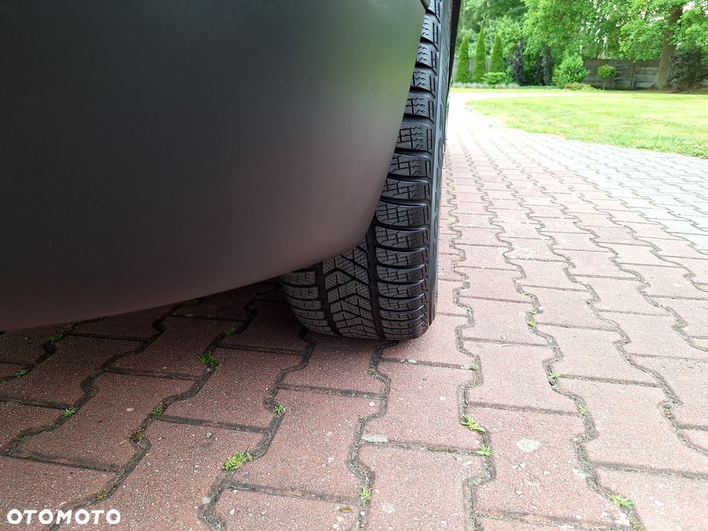 BMW X1 xDrive18d Sport Line - 38